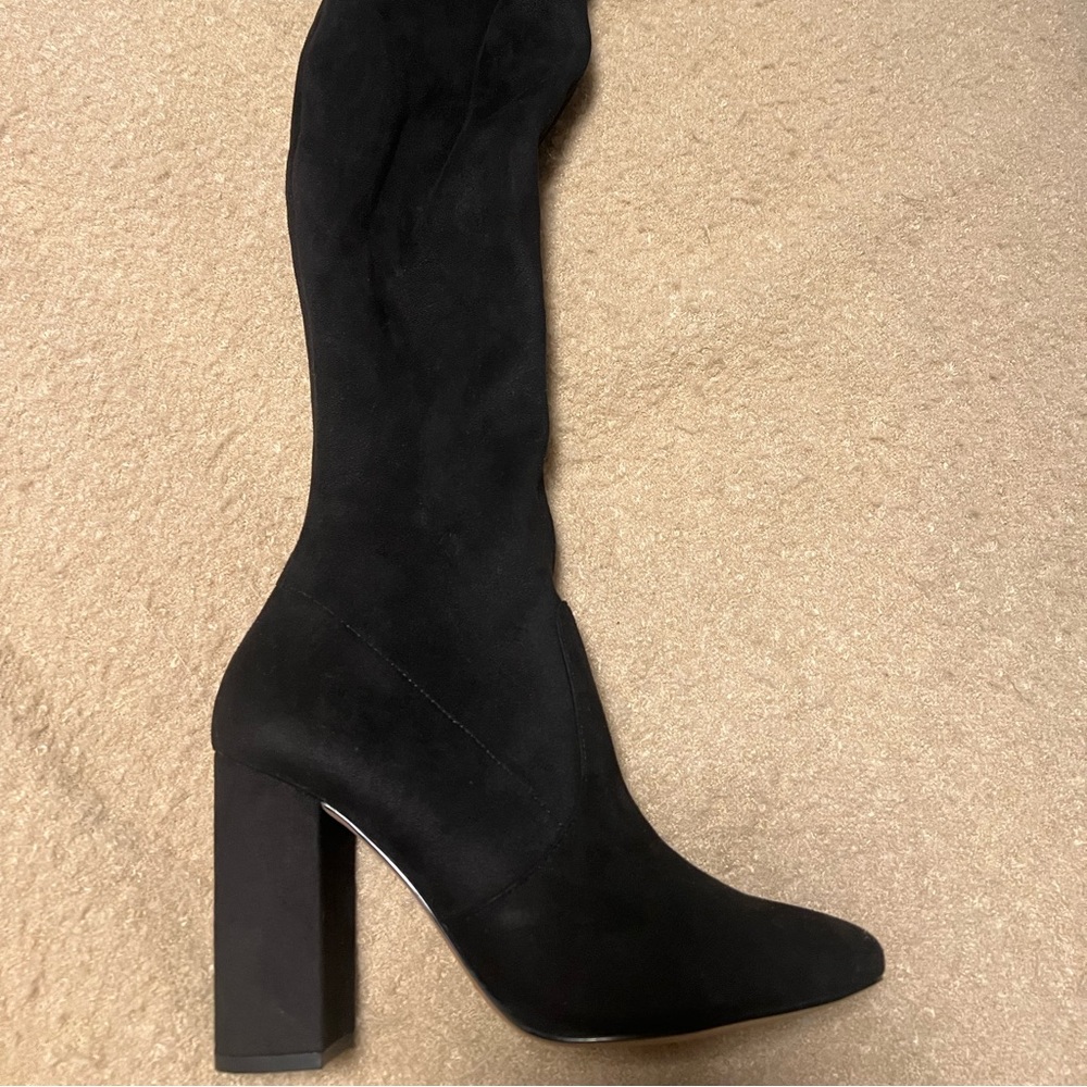 New ALDO knee high boots, size 7.